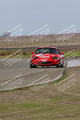 media/Jan-15-2023-CalClub SCCA (Sun) [[40bbac7715]]/Group 7/Qualifying (Sweeper)/